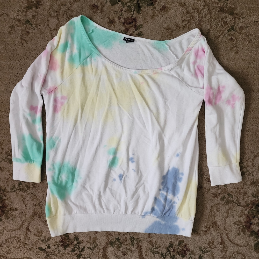 Torrid White and Green Top
